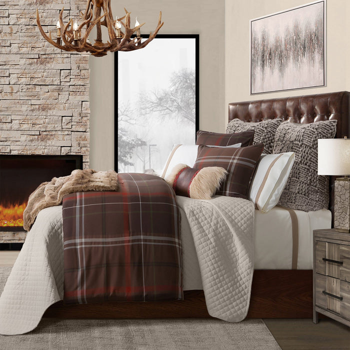 Jackson Plaid Comforter Set Comforter