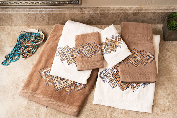 Bath Towels from Paseo Road by HiEnd Accents