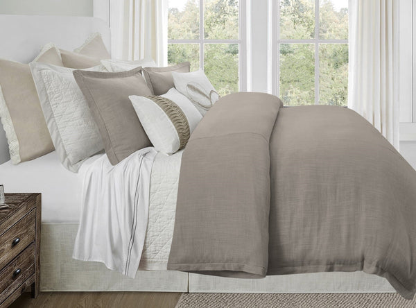 Duvet Covers from Paseo Road by HiEnd Accents