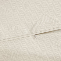 Pikes Peak Matelassé Bedding Set Comforter / Duvet Cover