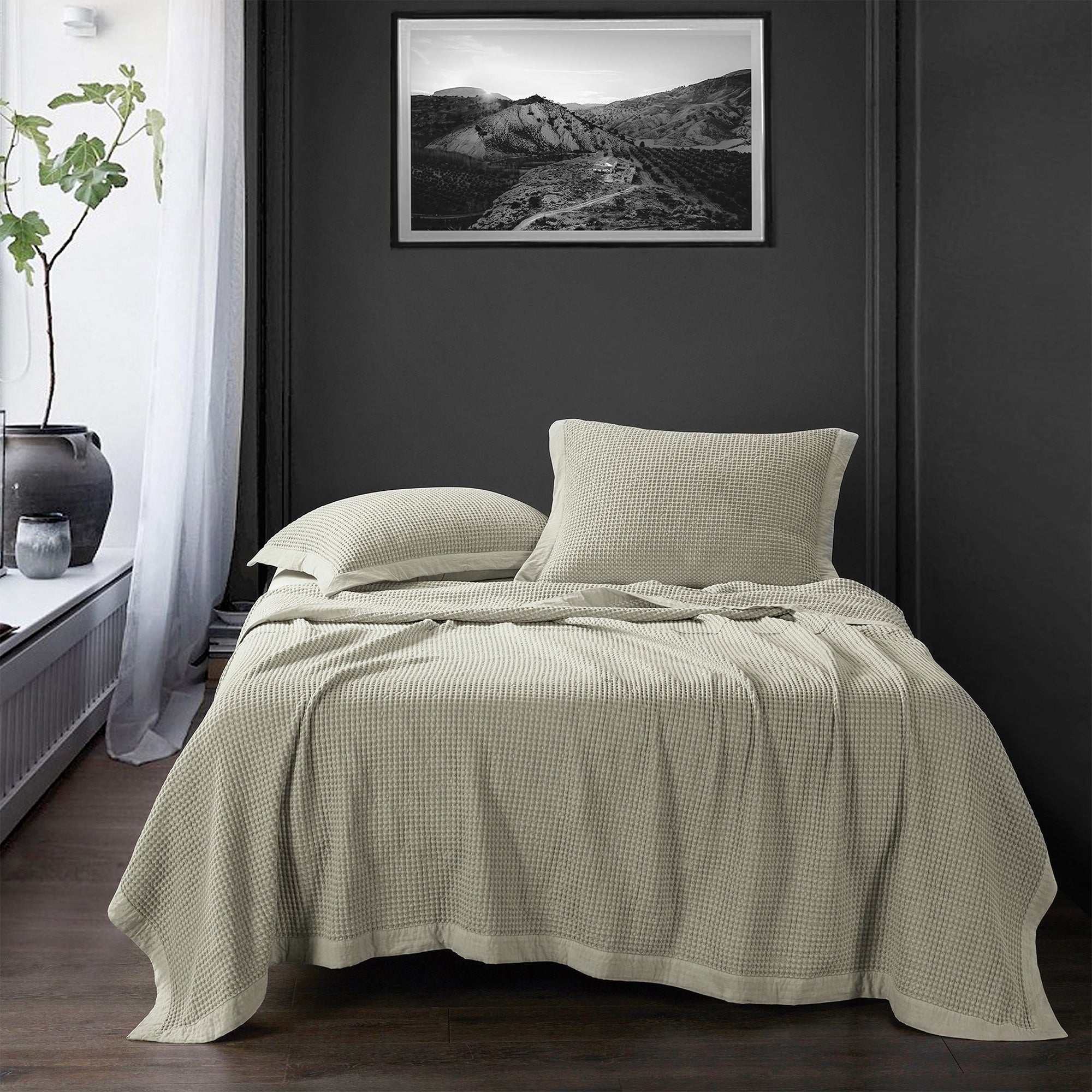 Stonewashed Cotton Waffle Weave Coverlet Coverlet Set / Full/Queen / Light Tan Coverlet