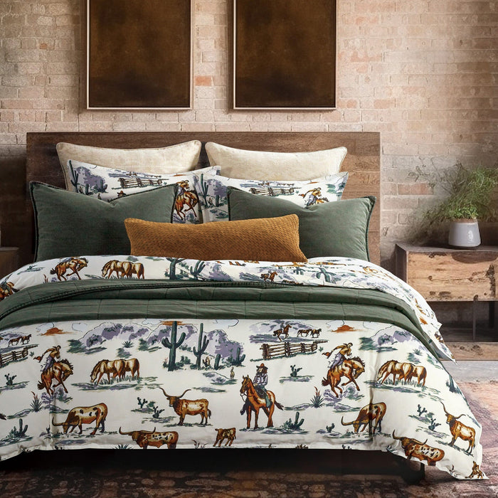 Coordinating Your Comforter Set With Your Throw Pillows – ONE