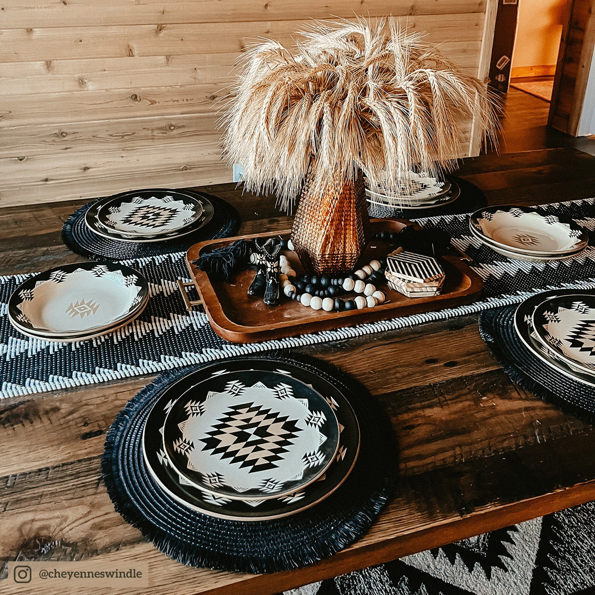 70s es Briard Aztec stoneware 6枚　皿 Chalet Aztec 16PC Dinnerware Set | Paseo Road by HiEnd Accents