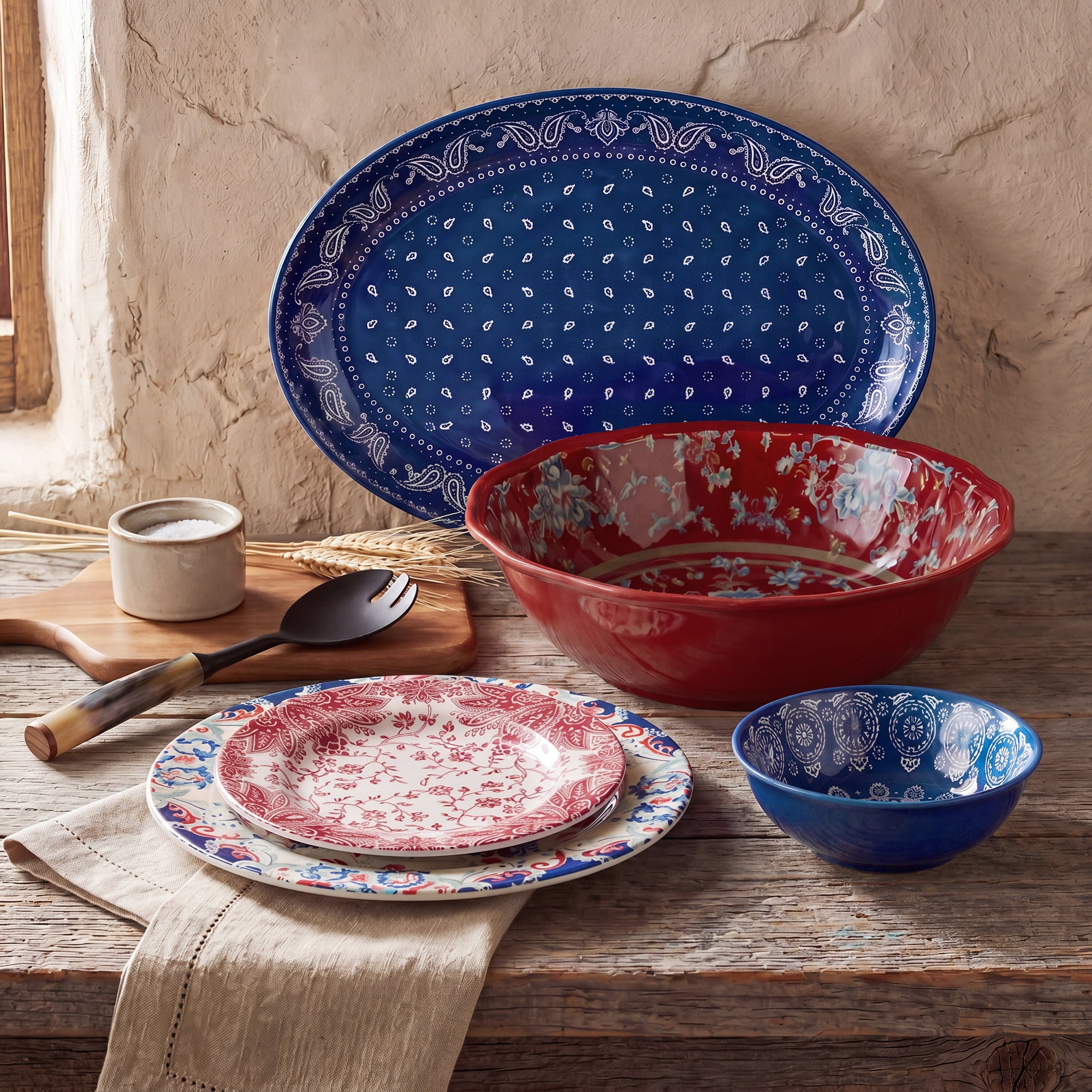 Patchwork Bandana 14PC Melamine Dinnerware Set, Paisley Bandana Dinnerware Set