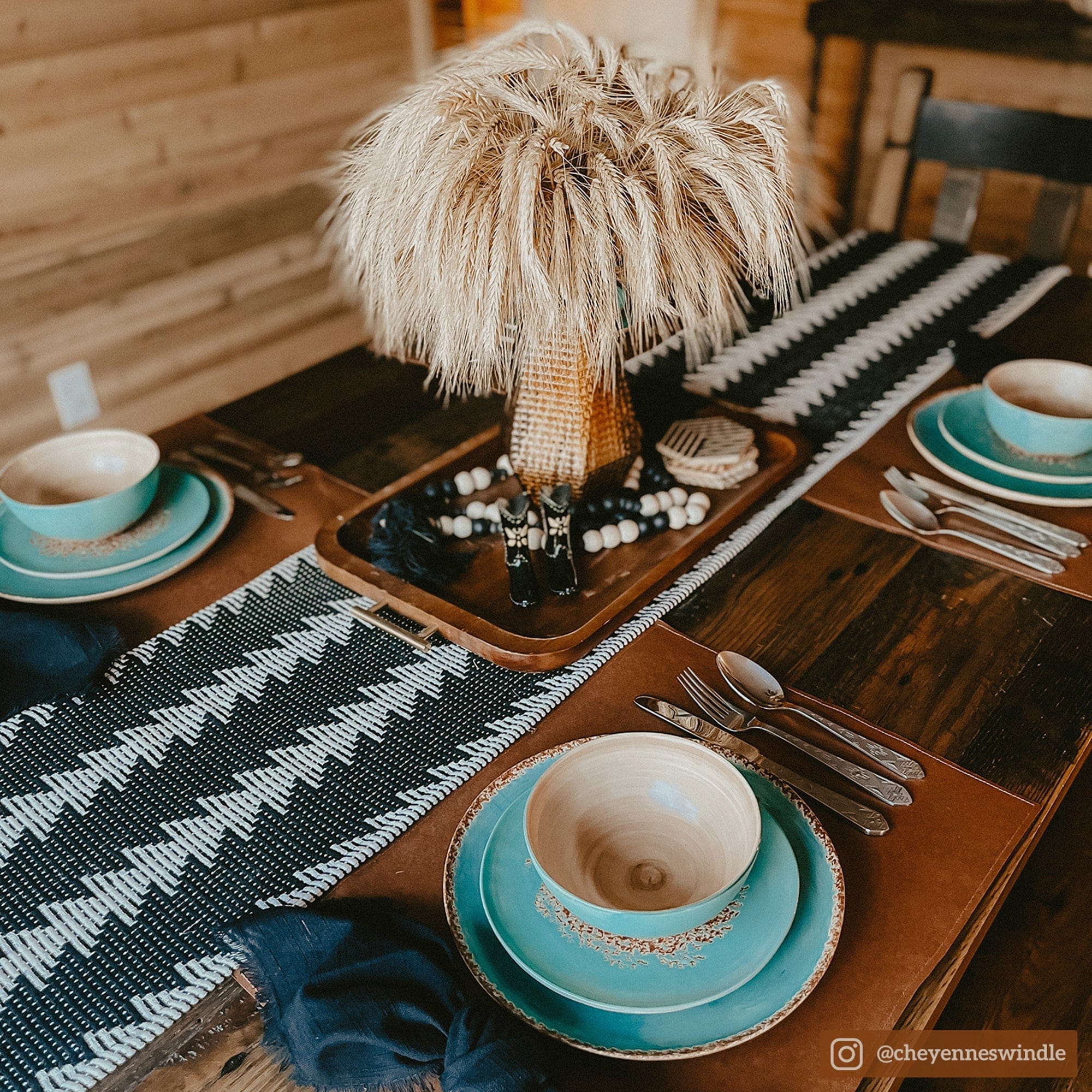 Patina Turquoise 16PC Ceramic Dinnerware Set Dinnerware Set