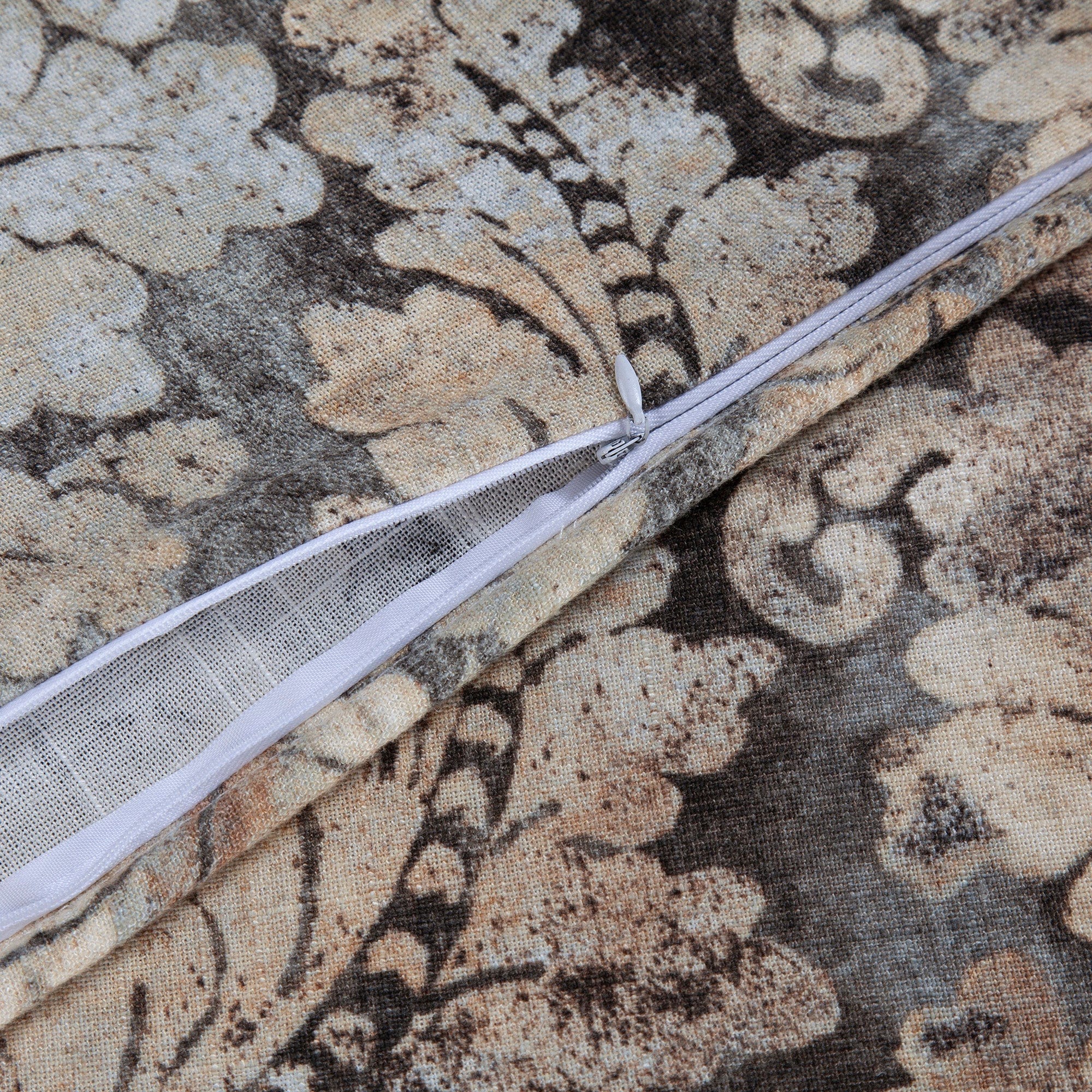 Victoria Damask Bedding Set Duvet Cover