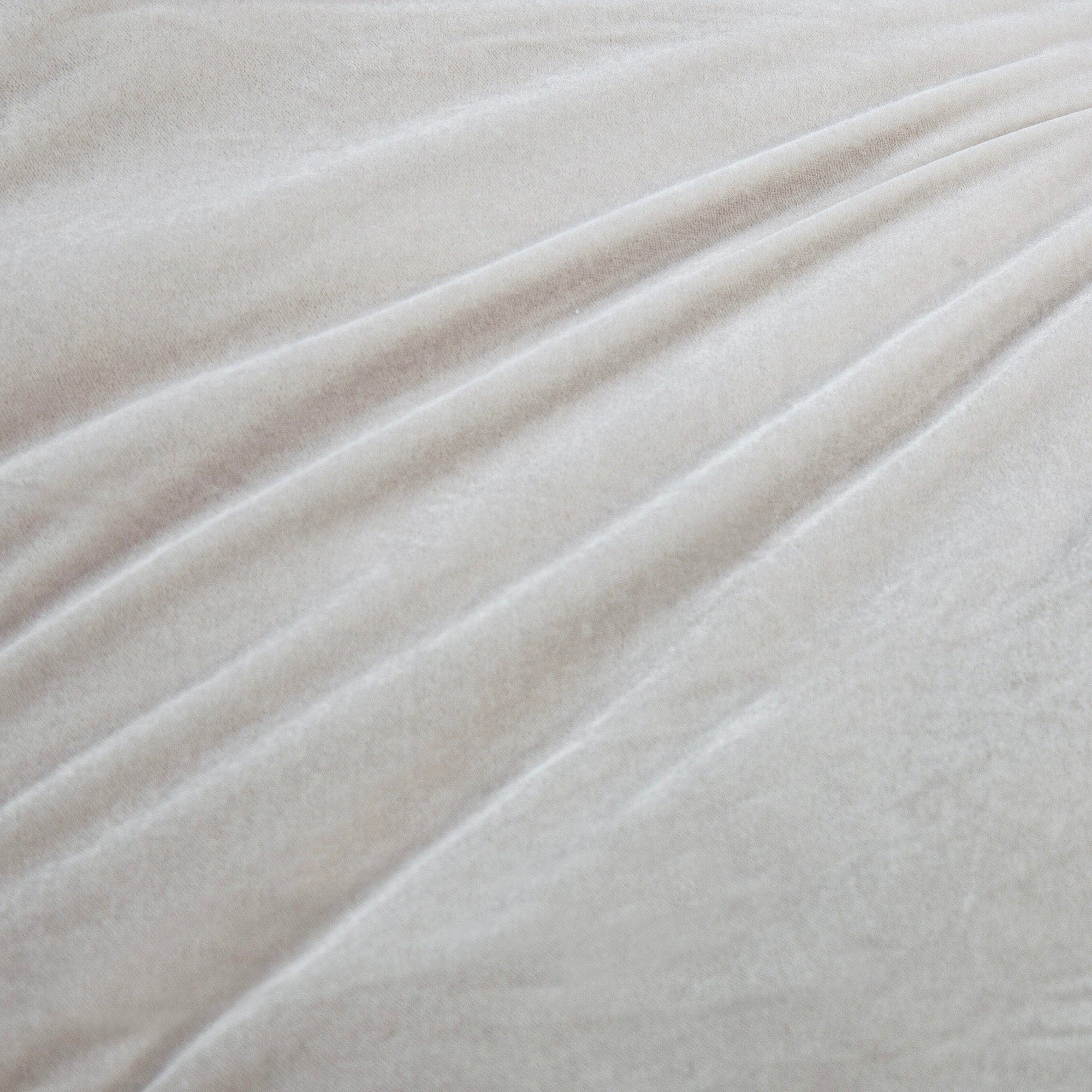 Estelle Velvet Comforter Set