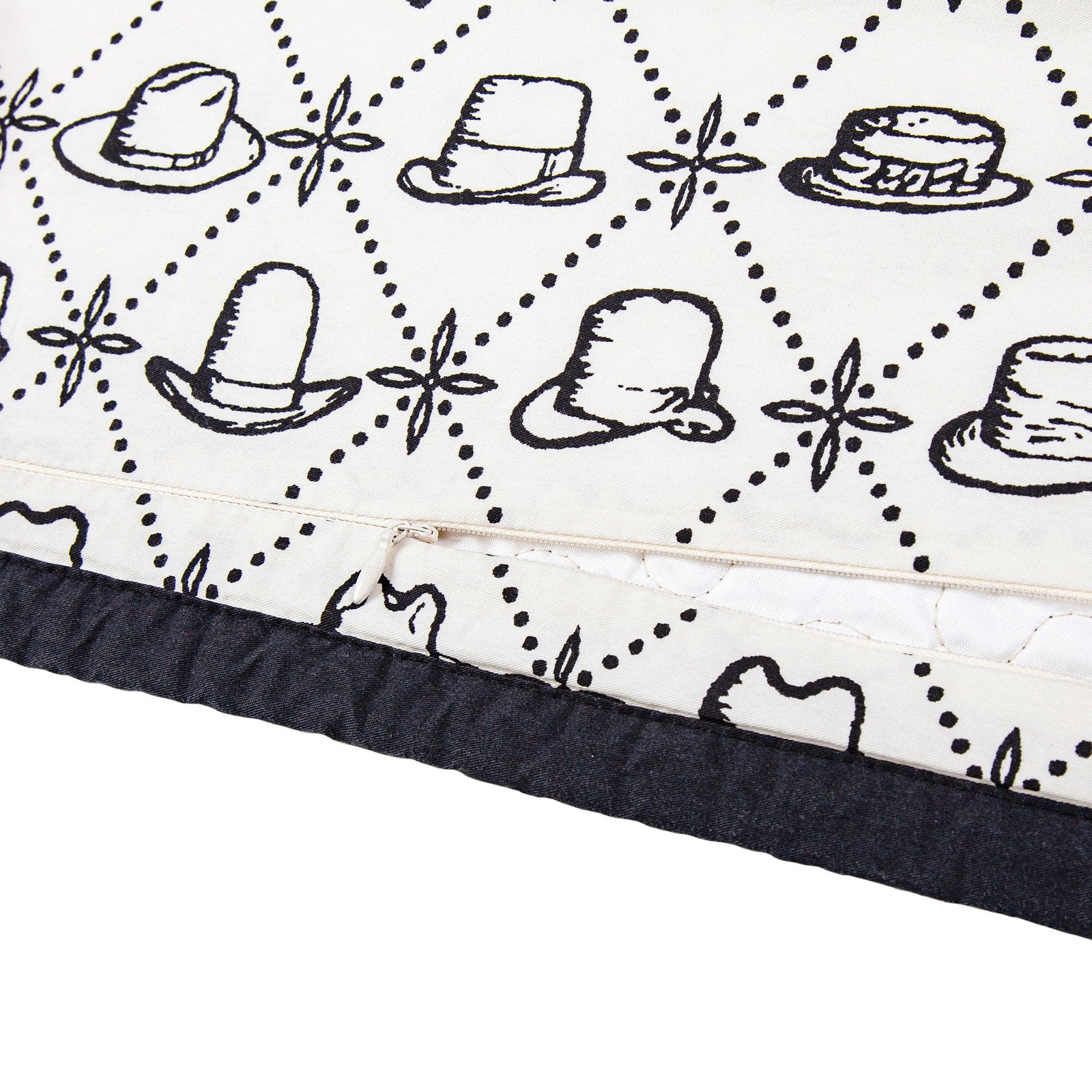 Conversation Reversible Quilt Set Quilt