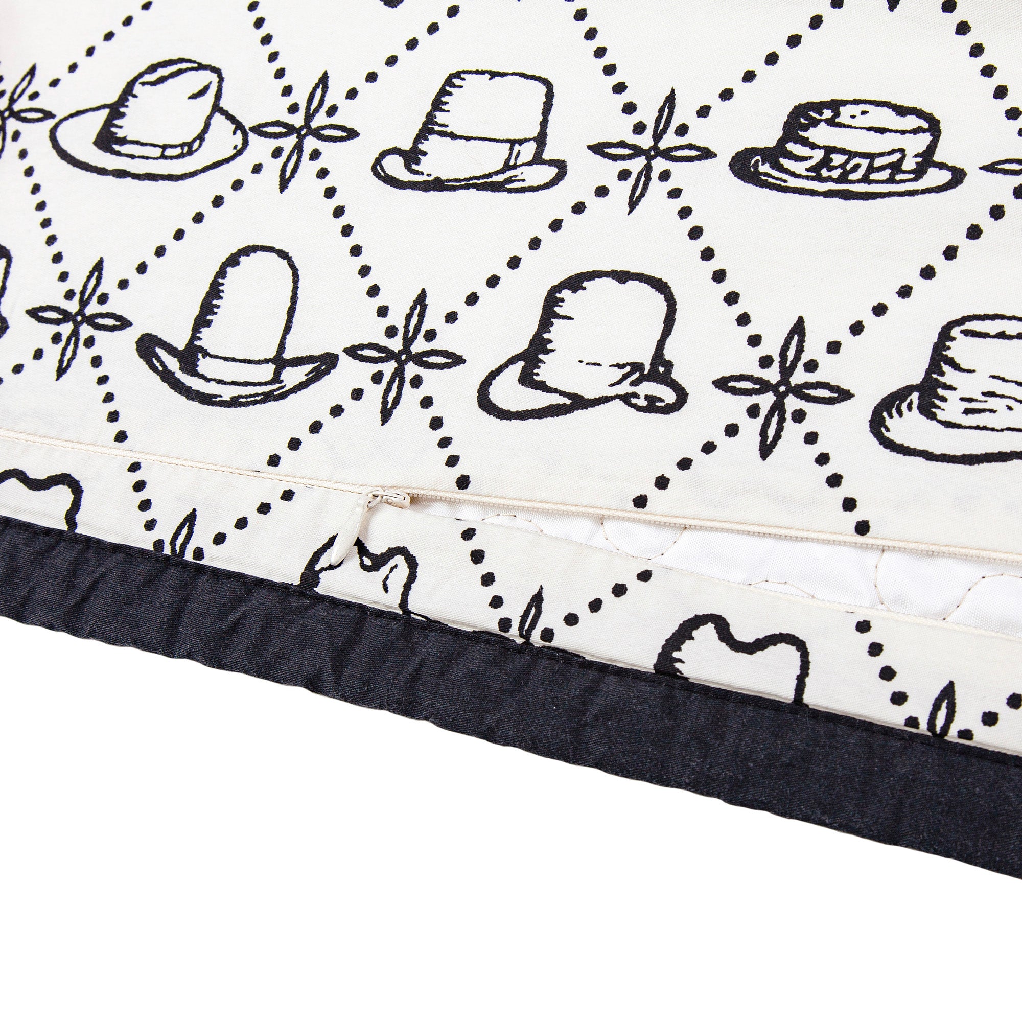 Conversation Reversible Quilt Set Quilt