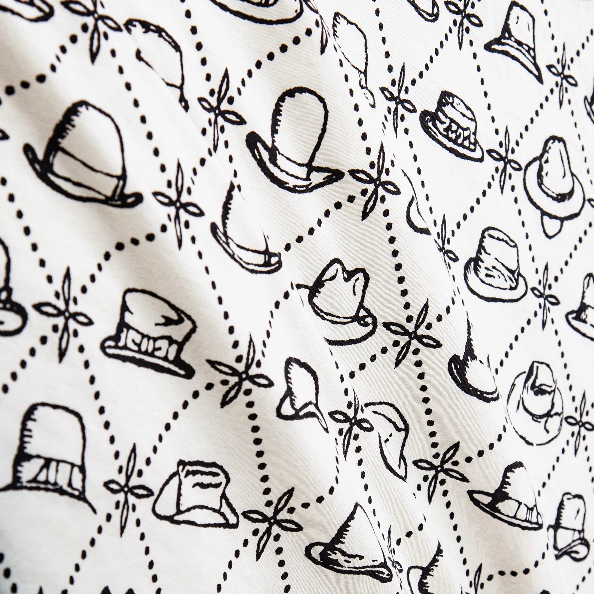 Conversation Reversible Quilt Set Quilt