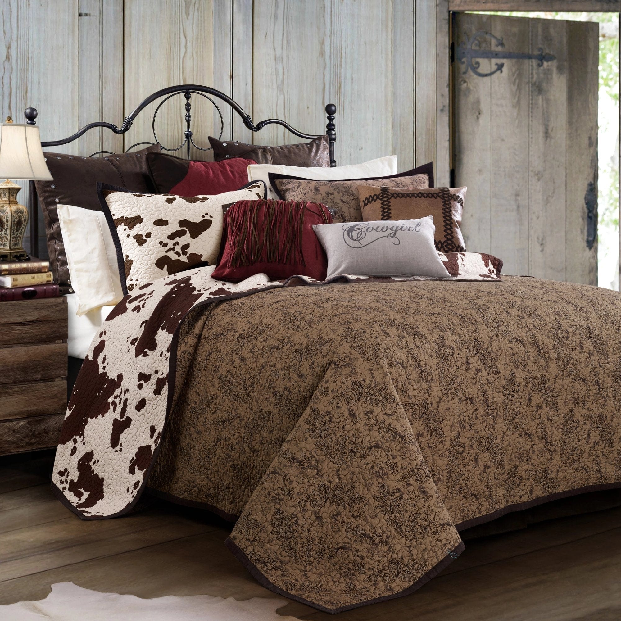 Elsa Cowhide Reversible Quilt Set Quilt