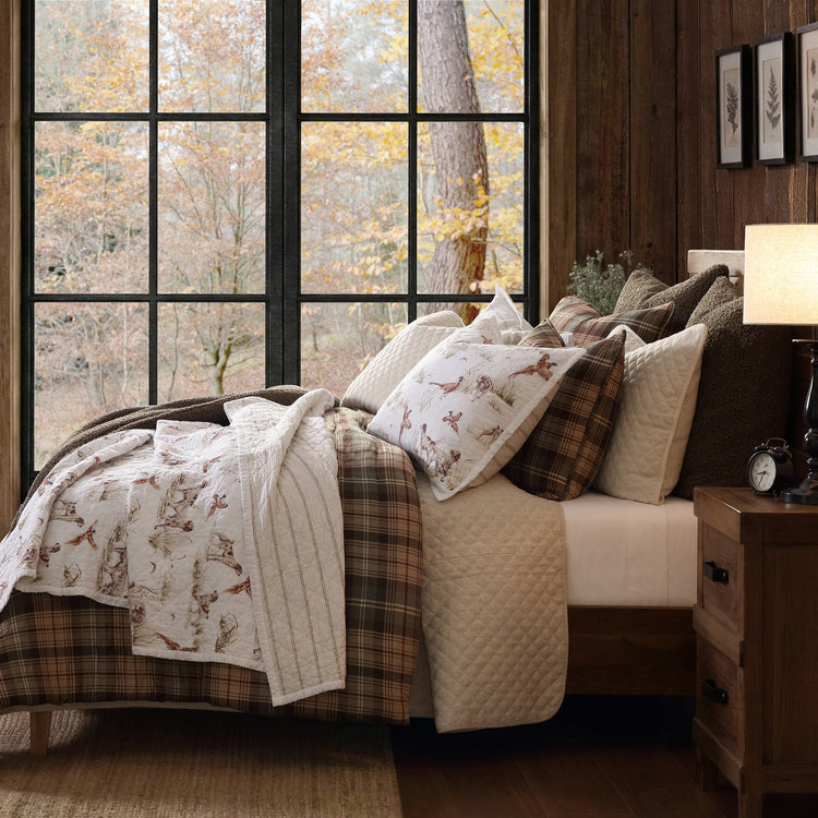Hunt Life Reversible Quilt Set Quilt