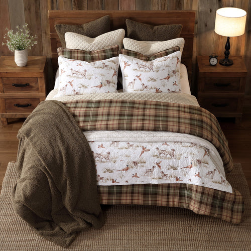 Hunt Life Reversible Quilt Set Quilt