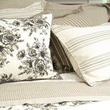 Lyla Floral Print Reversible Quilt Set Quilt