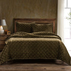 Stella Faux Silk Velvet Pintuck Quilt Quilt Set / Full/Queen / Green Ochre Quilt