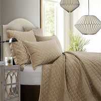Velvet Diamond Quilt Quilt Set / Full/Queen / Oatmeal Quilt