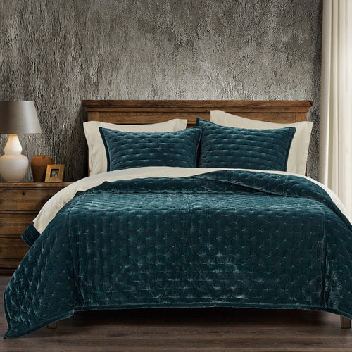 Stella Faux Silk Velvet Pintuck Quilt Quilt Set / Full/Queen / Storm Blue Quilt