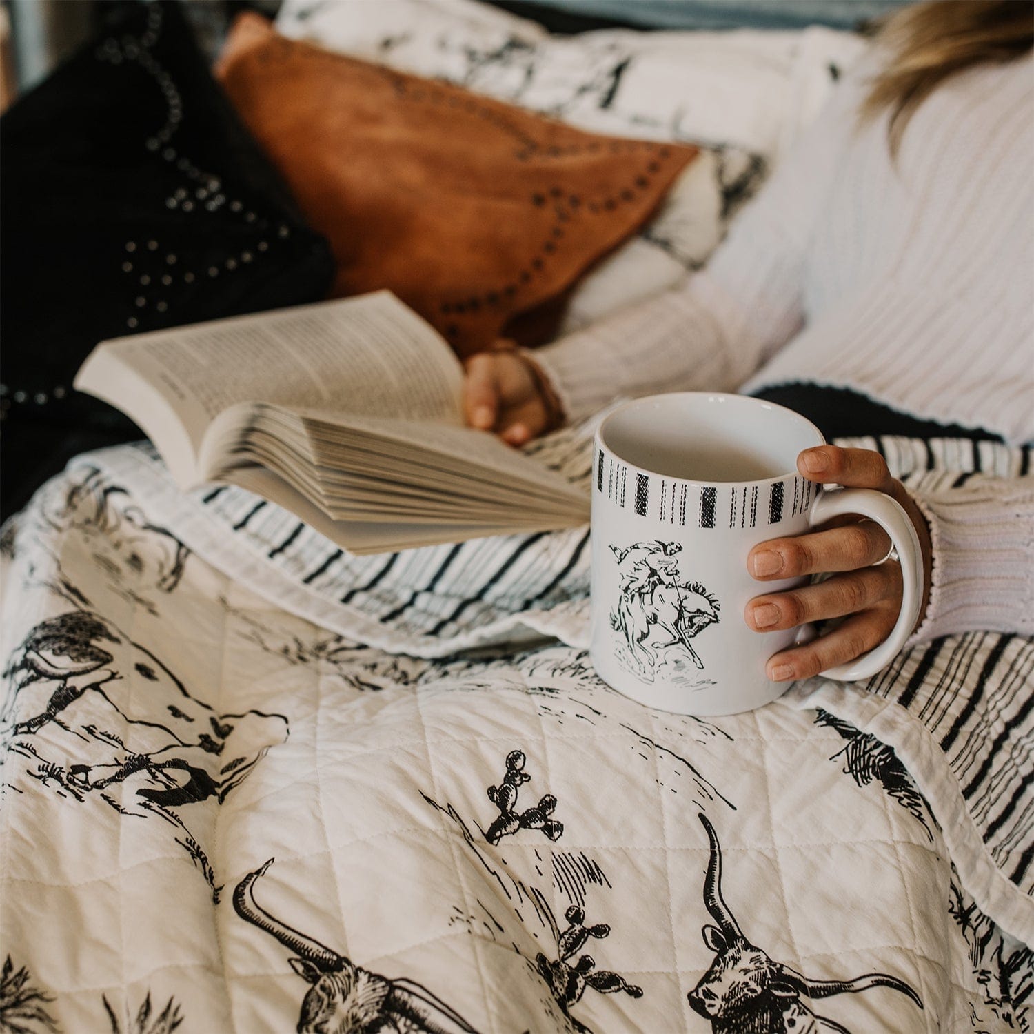 Ranch Life Western Toile Reversible Quilt Set Quilt