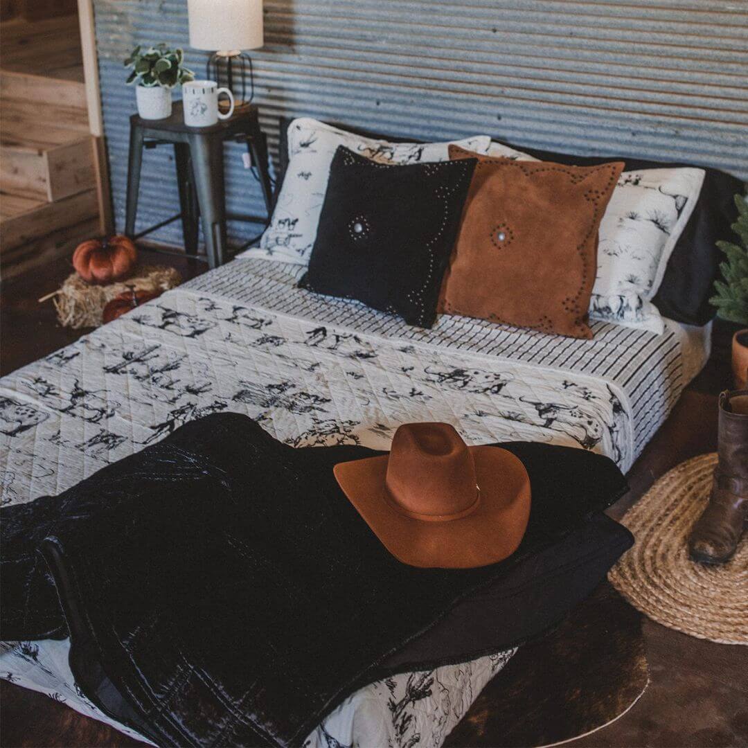 RANCH LIFE TOILE QUILT SET - Junk GYpSy co.