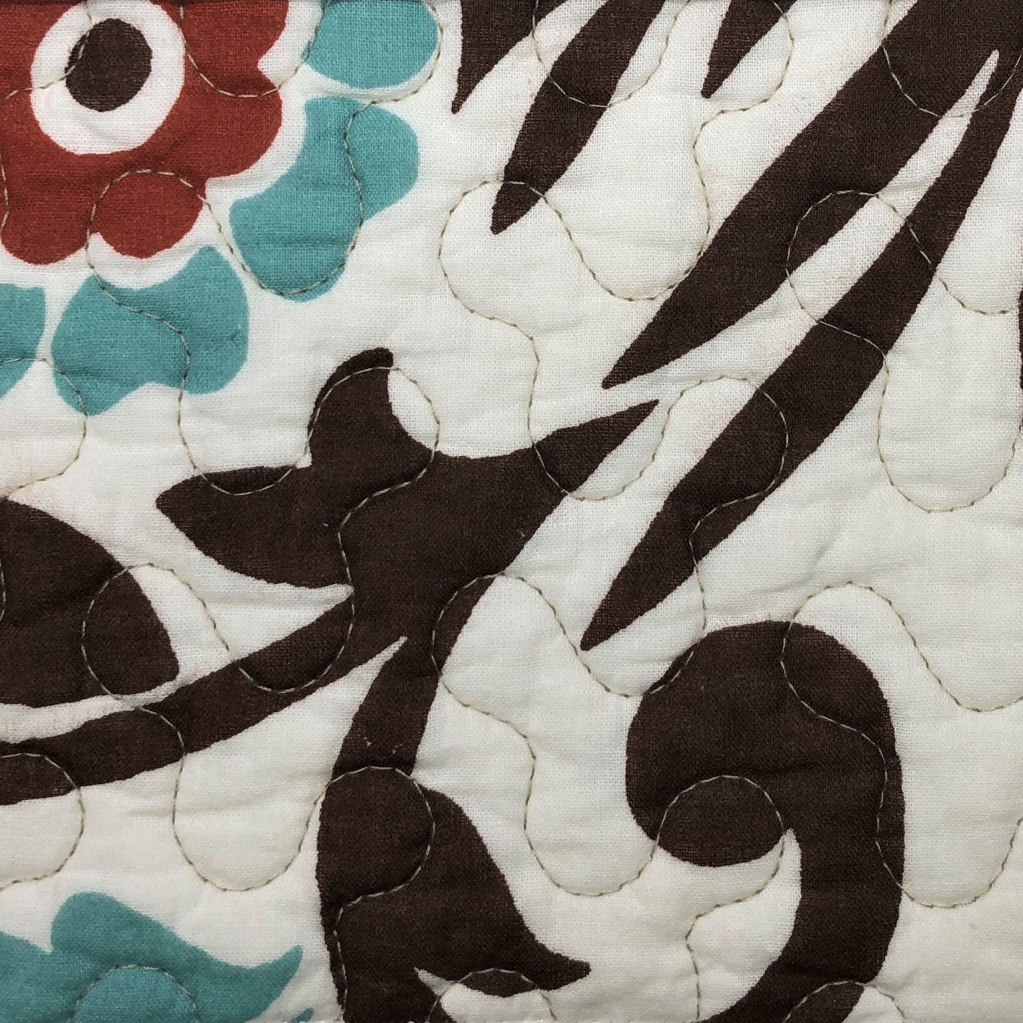 Rebecca Paisley Reversible Quilt Set Quilt