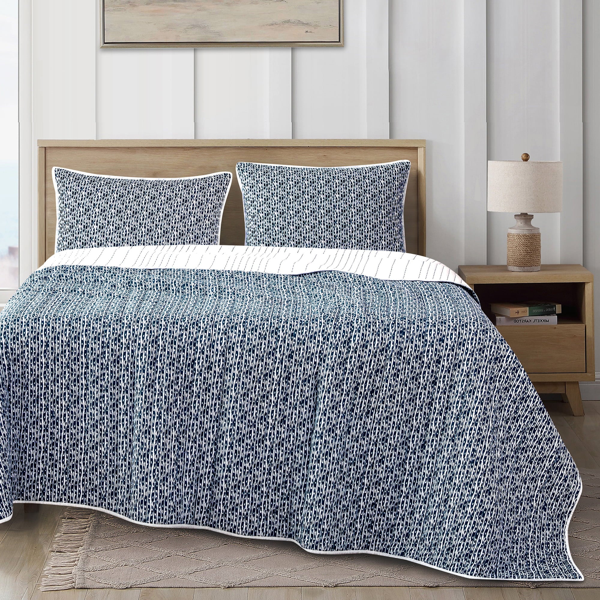 Staccato Reversible Quilt Set Quilt
