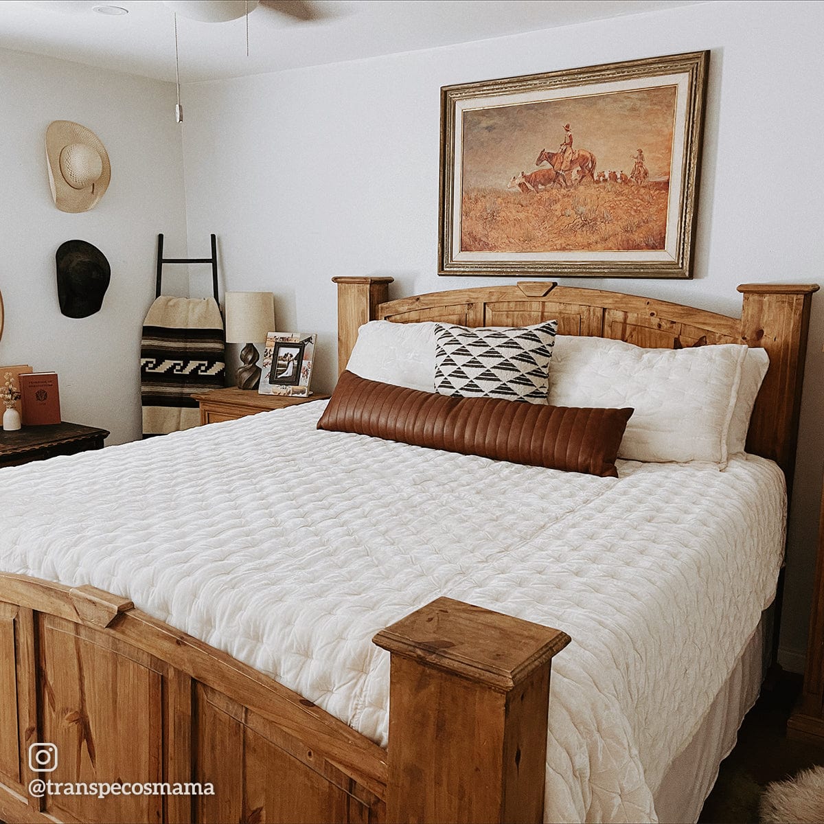 Stella Faux Silk Velvet Pintuck Quilt Quilt