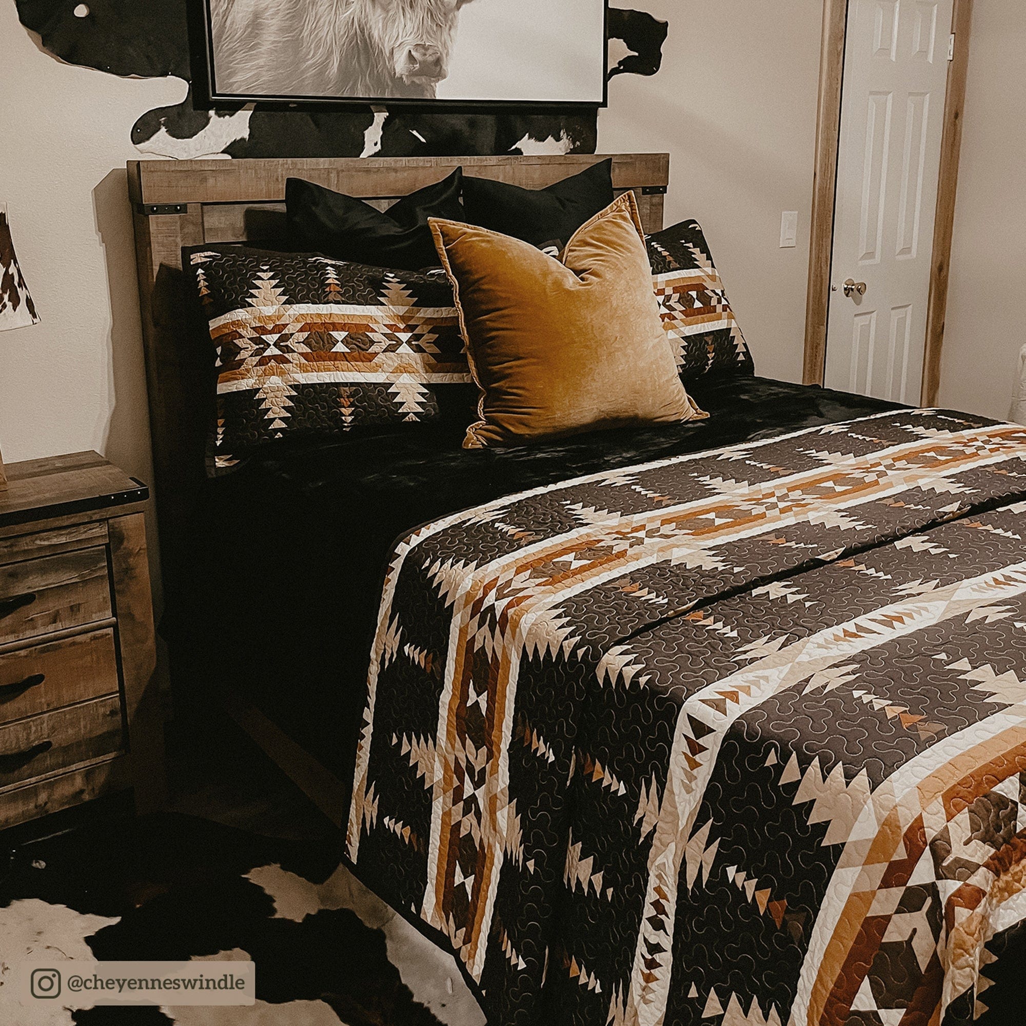 Yosemite Reversible Quilt Set Quilt