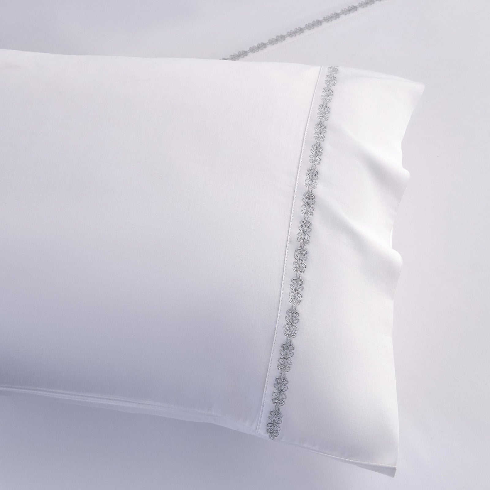 350TC Laurel Embroidered Border Sheet Set Sheet