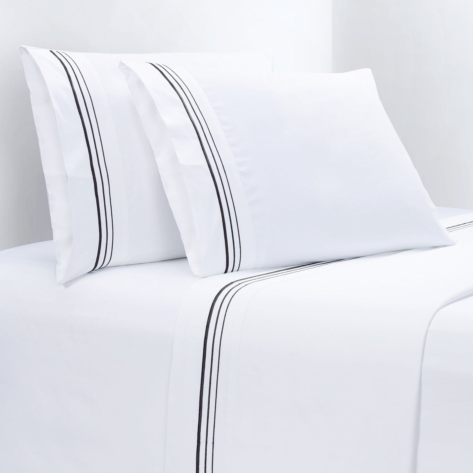 Border Embroidery 350TC Cotton Sateen Sheet Set Full/Queen / Black Sheet