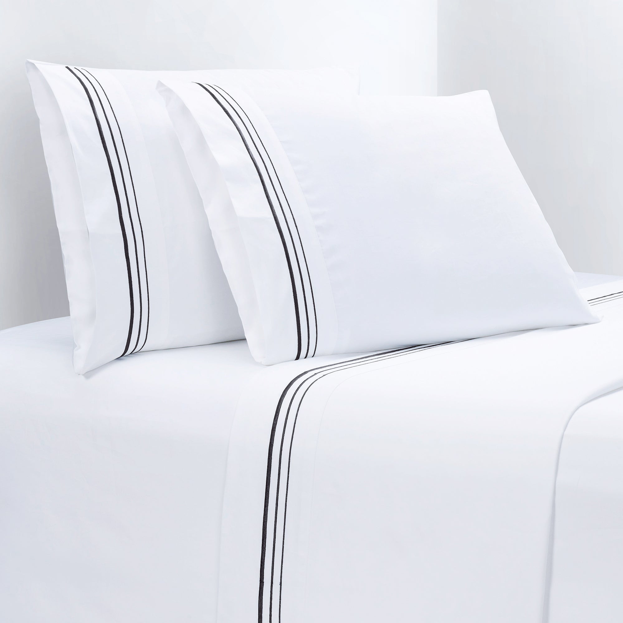 Border Embroidery 350TC Cotton Sateen Sheet Set Full/Queen / Black Sheet