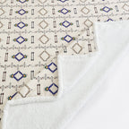 Arrow Campfire Sherpa Throw Throw