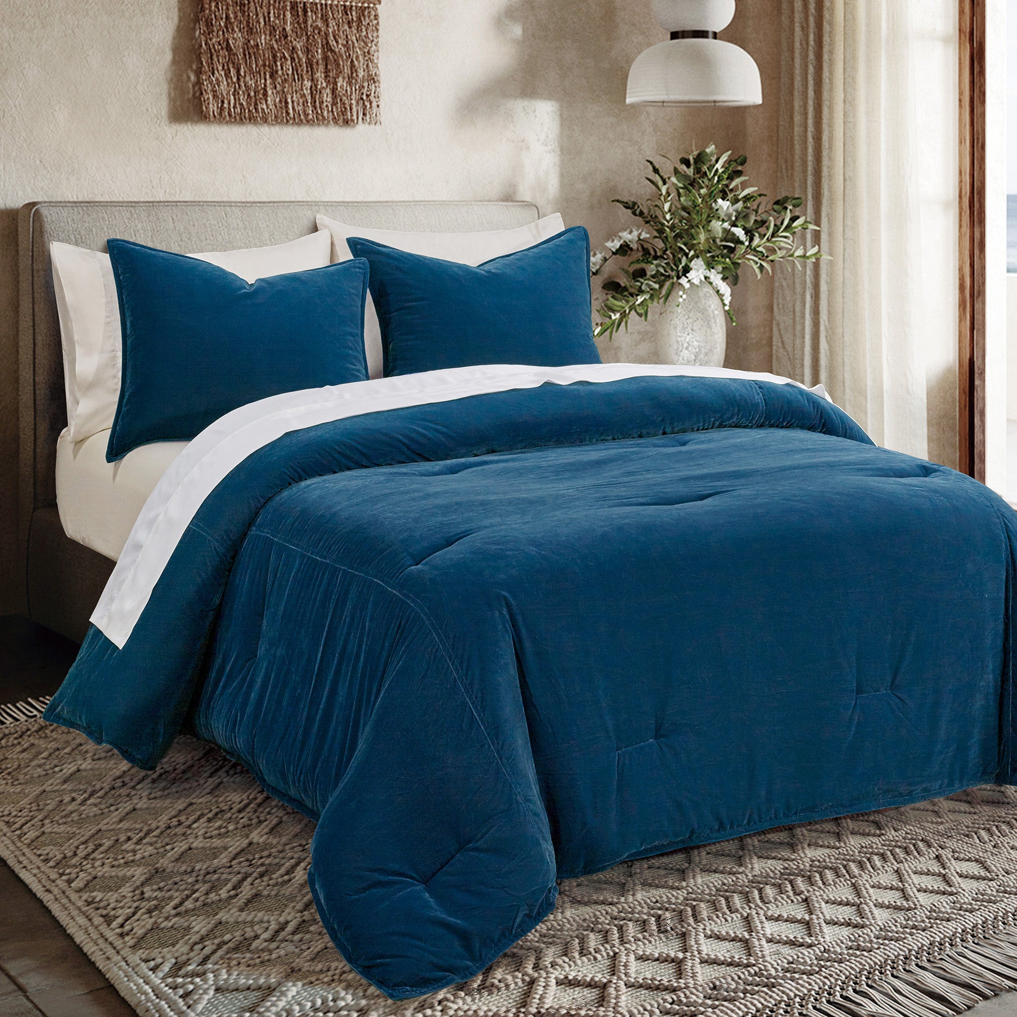 Estelle Velvet Comforter Set Twin / Cornflower Blue