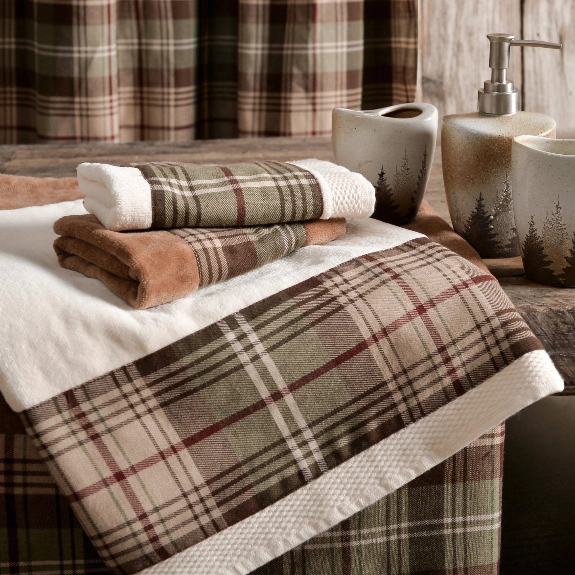 Huntsman Plaid 3PC Towel Set, Cream Bath Towel