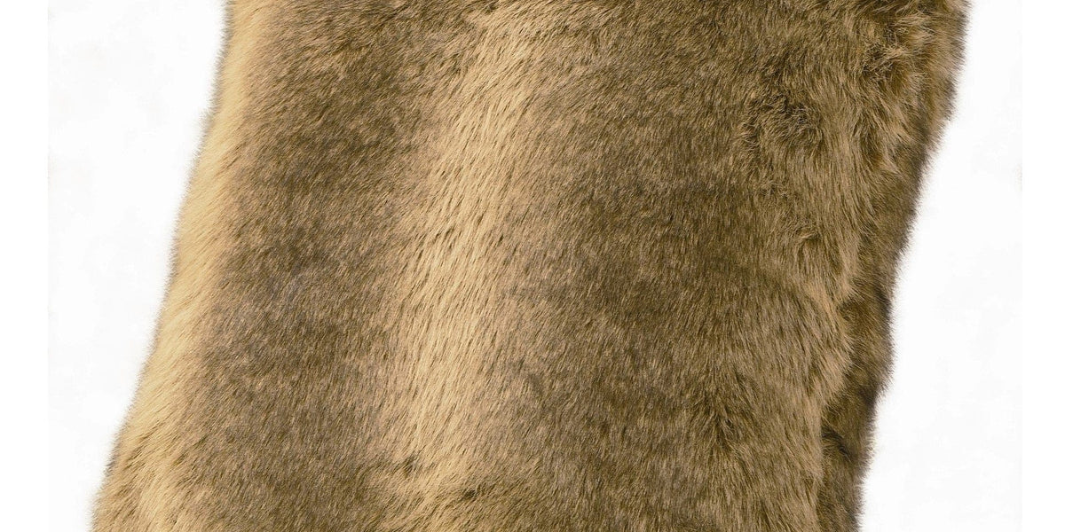 Oversized faux fur discount pillows