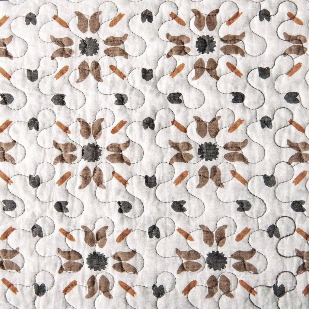 Abbie Western Paisley Reversible Quilt Set Quilt