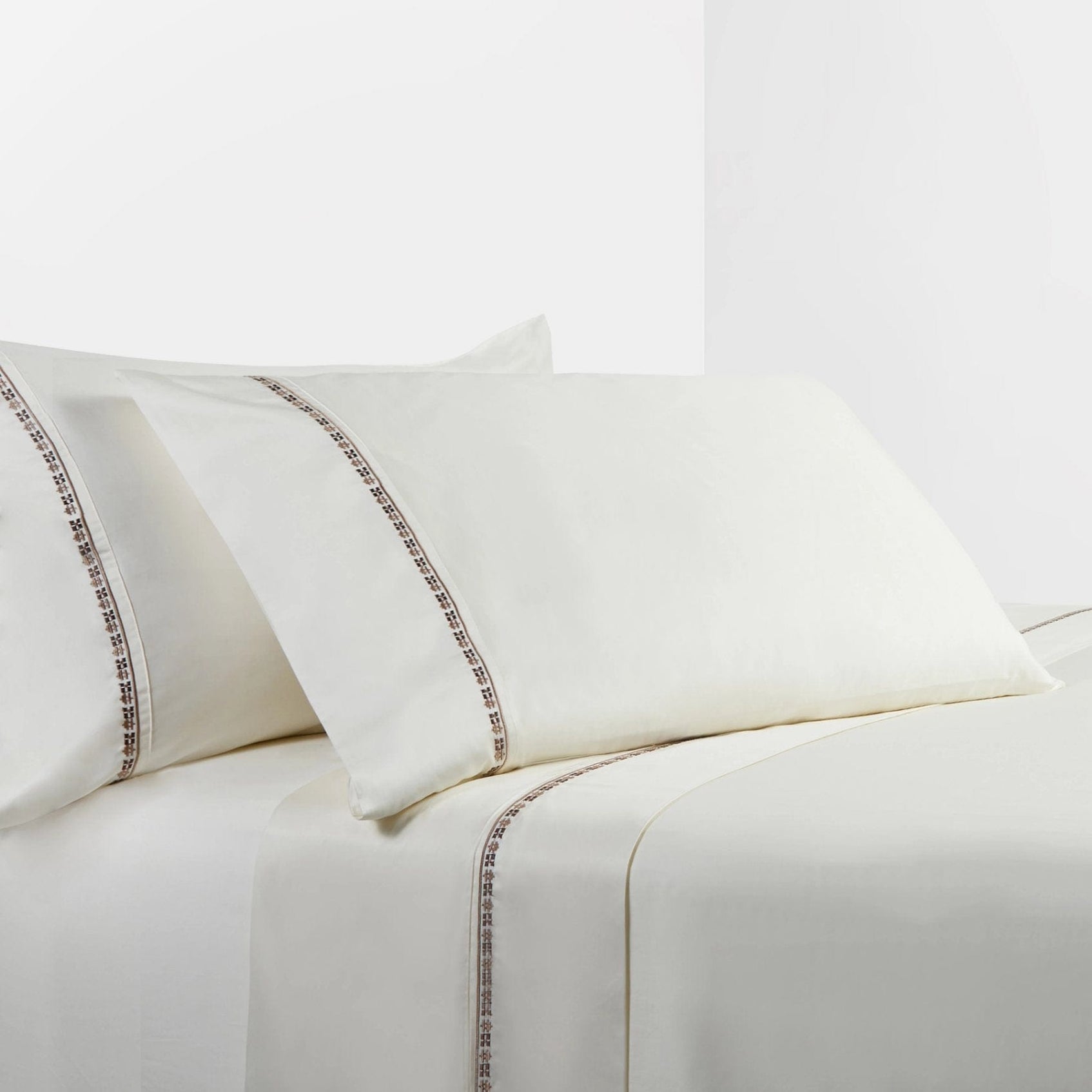 Windowpane Plaid Bedding Set | Paseo Road by HiEnd Accents