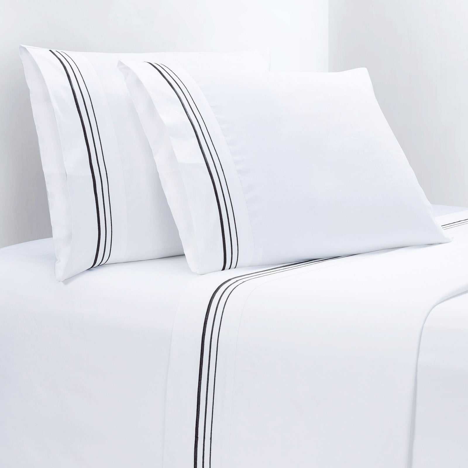 350TC Embroidered Border Sheet Set Queen / Black Sheet